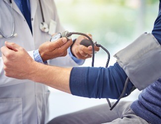 誘發(fā)高血壓的四個(gè)不良習(xí)慣，90%的人都在做！