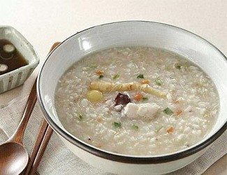 　簡簡單單氣血雙補(bǔ)——三七人參粥