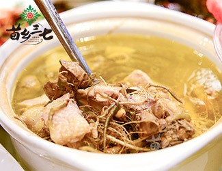 用三七燉小公雞給青少年喝，可以長(zhǎng)高嗎