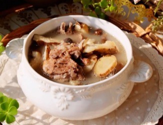 骨傷恢復(fù)就喝它——三七當歸羊肉湯